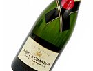      (Moet & Chandon) 0.75    .   